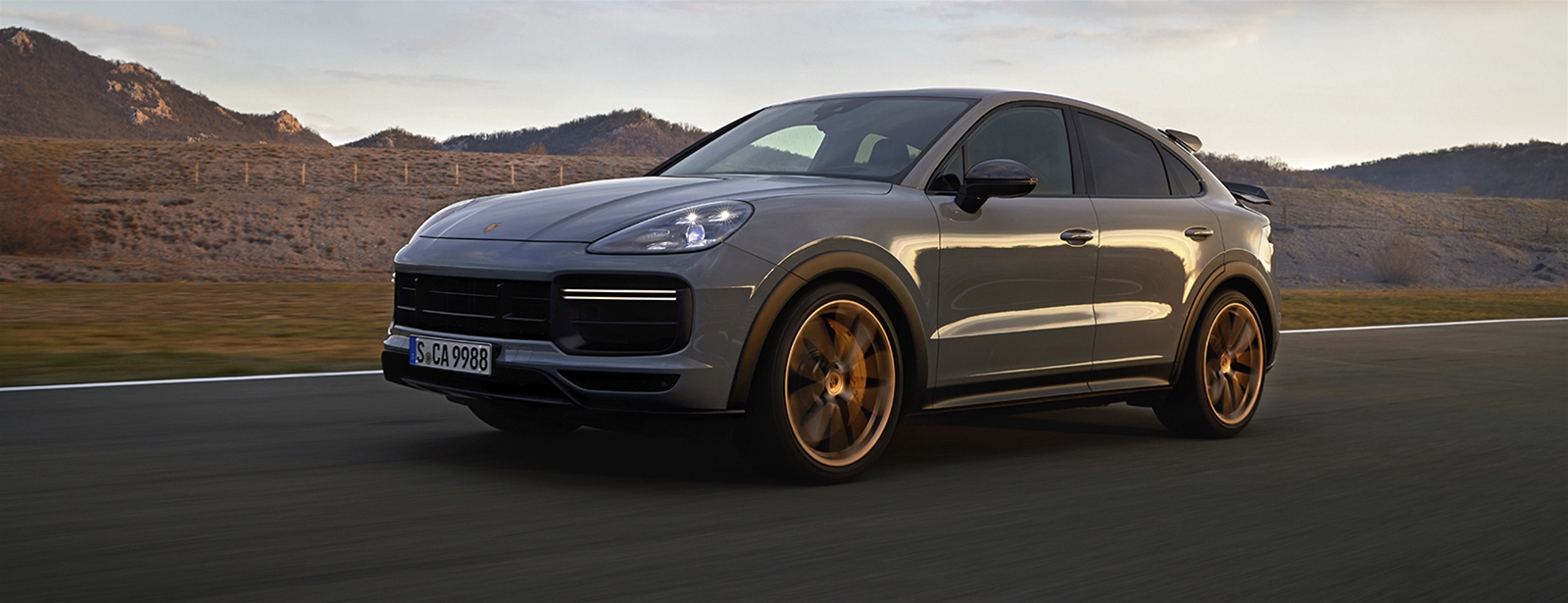 Nieuwe topsporter van Porsche. - De Cayenne Turbo GT